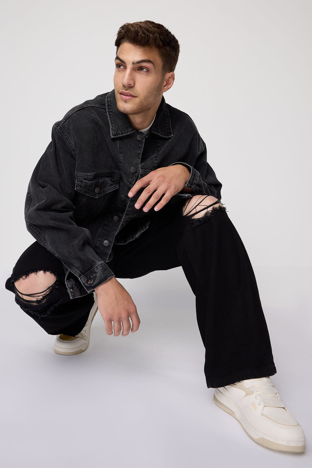 8JULY24_16484-Edit_de810d8e-fc65-4650-94f4-9f86883738e9.jpg Wide Fit Ash Wash Jeans